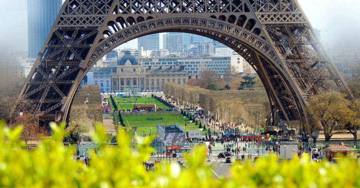 Отель Eiffel Tower Champs de Mars